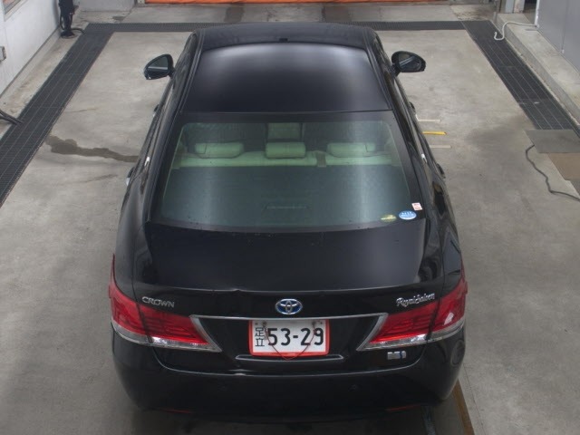 Toyota CROWN 2014 7355015-7