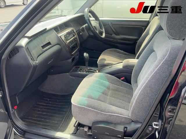 Toyota CROWN 2013 7355047-3