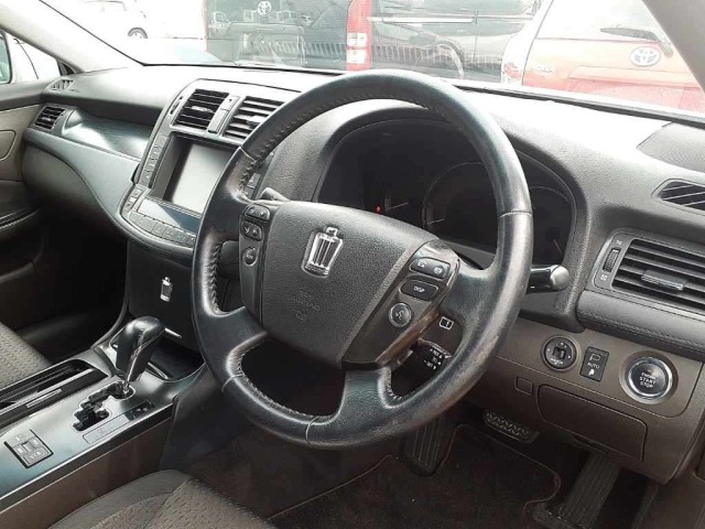 Toyota CROWN 2009 7355066-7