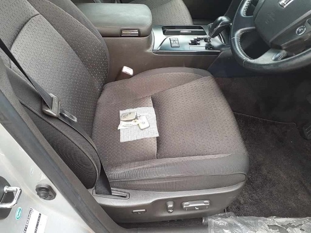 Toyota CROWN 2009 7355066-8