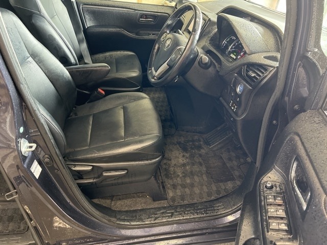 Toyota ESQUIRE 2015 7353546-4