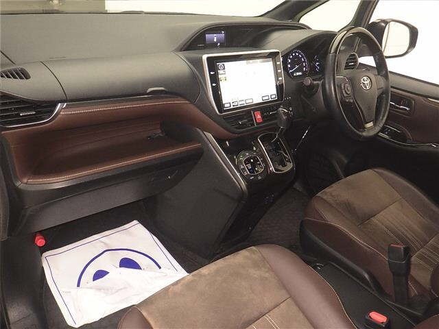 Toyota ESQUIRE 2018 7353633-4