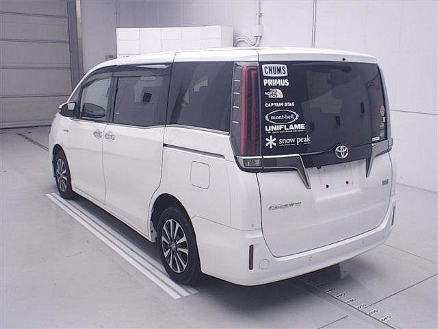 Toyota ESQUIRE 2019 7353642-1