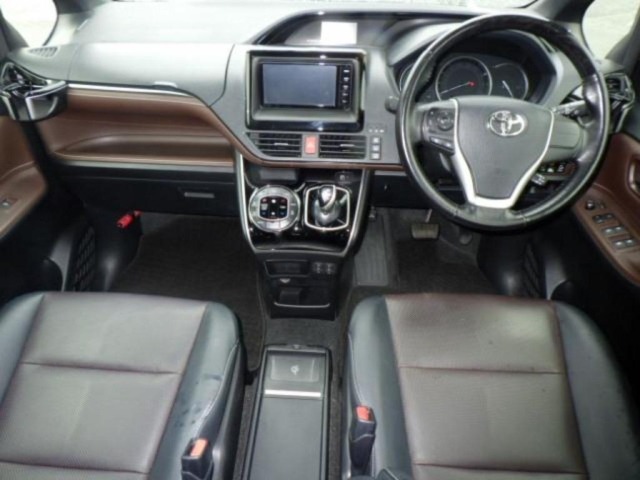 Toyota ESQUIRE 2015 7353720-3