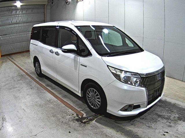 Toyota ESQUIRE 2015 7353721-0