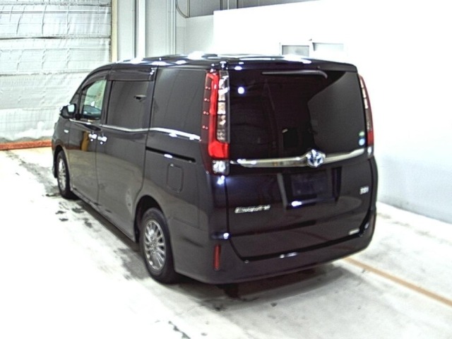 Toyota ESQUIRE 2016 7353730-1