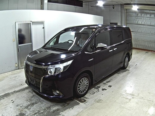 Toyota ESQUIRE 2016 7353730-4