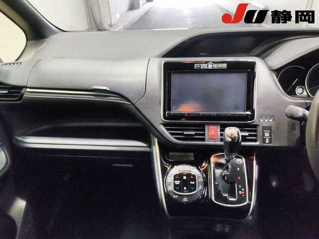 Toyota ESQUIRE 2015 7353761-7