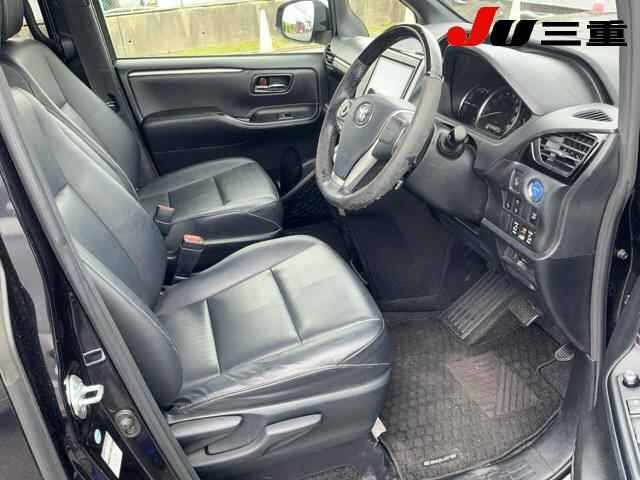 Toyota ESQUIRE 2017 7353784-4