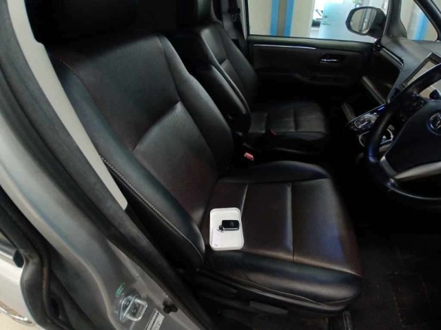Toyota ESQUIRE 2014 7353786-10