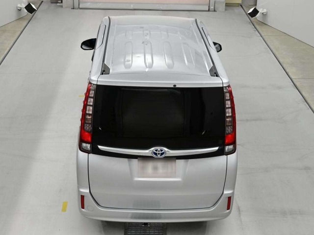 Toyota ESQUIRE 2014 7353786-8
