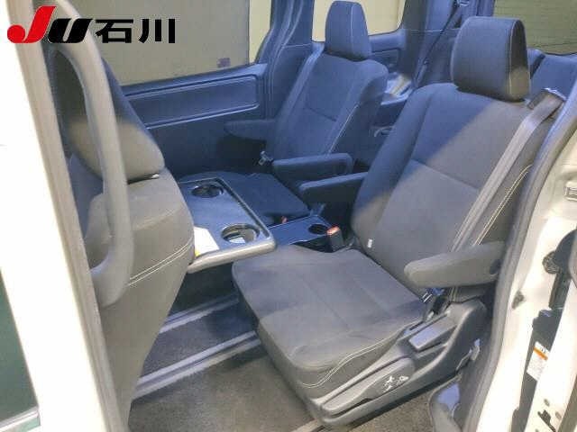Toyota ESQUIRE 2018 7353801-5