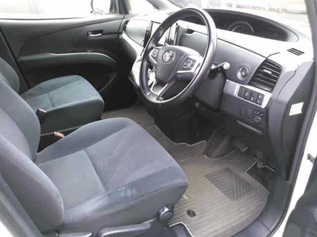 Toyota ESTIMA 2017 7354097-3