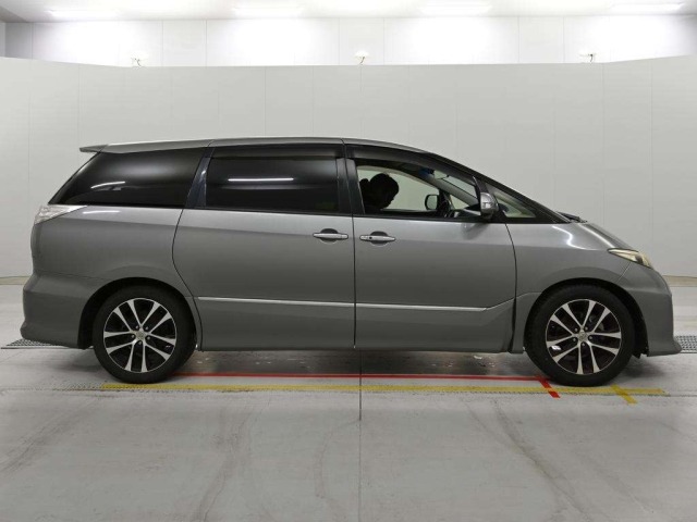Toyota ESTIMA 2013 7354136-3