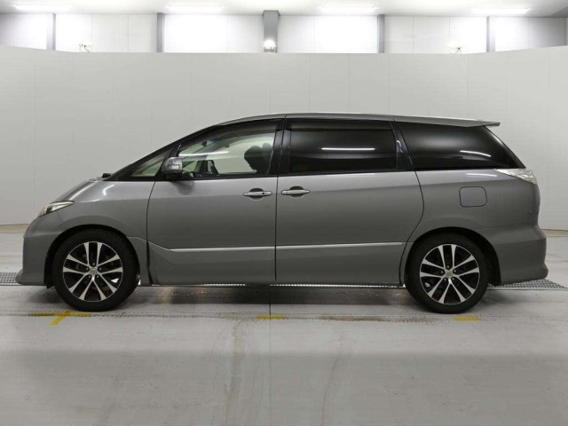 Toyota ESTIMA 2013 7354136-4
