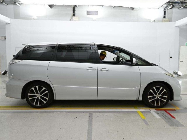 Toyota ESTIMA 2013 7354143-3