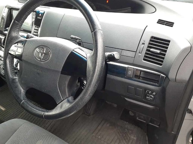 Toyota ESTIMA 2013 7354143-9