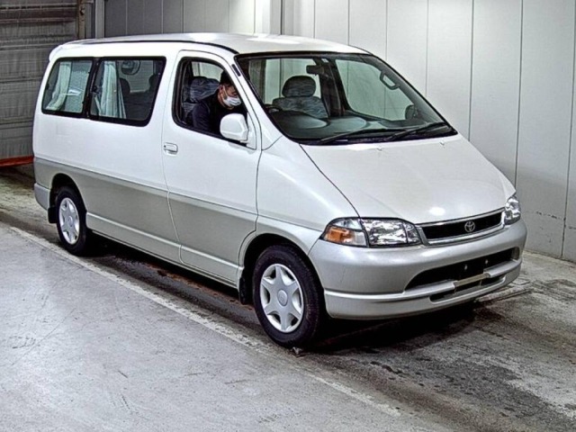 Toyota GRANVIA 1997 7354635-0