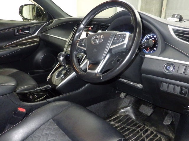 Toyota HARRIER 2016 7354535-3