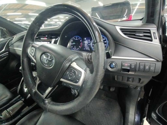 Toyota HARRIER 2017 7354564-9