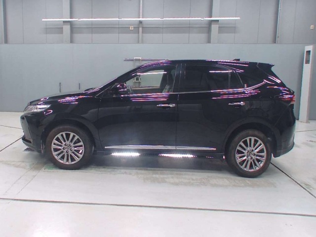 Toyota HARRIER 2019 7354575-4