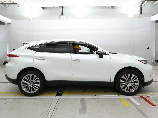 Toyota HARRIER 2023 7354637-3