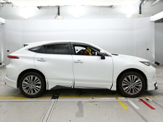 Toyota HARRIER 2022 7354687-3
