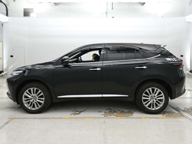 Toyota HARRIER 2017 7354718-4