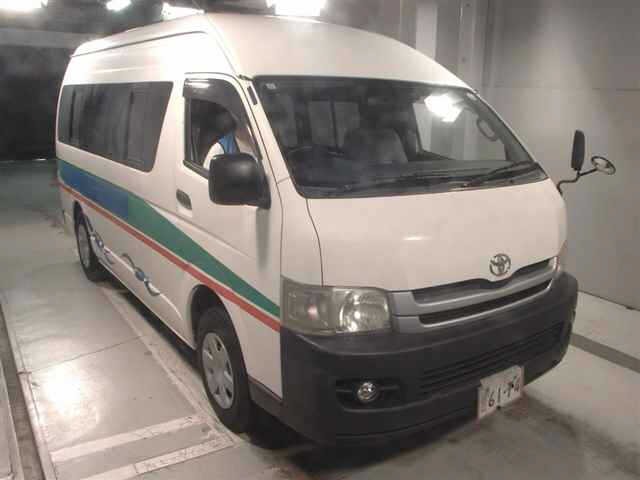 Toyota HIACE COMMUTER 2009 7351147-0