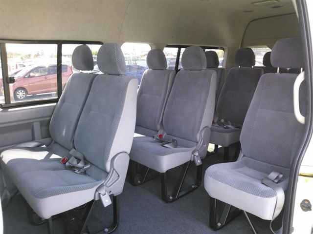 Toyota HIACE COMMUTER 2009 7351147-9