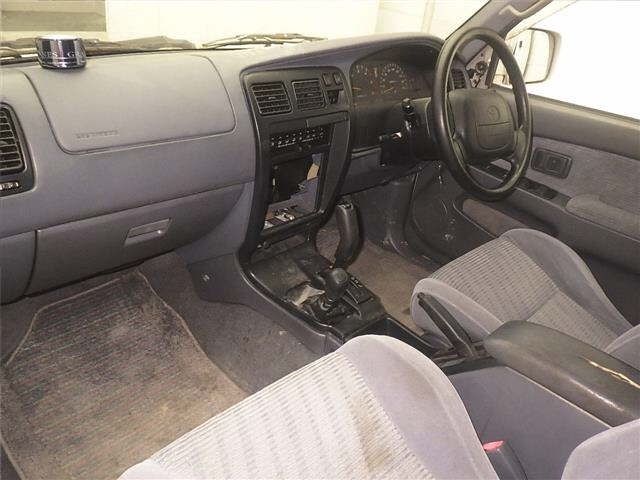 Toyota HILUX SURF 1996 7354554-4