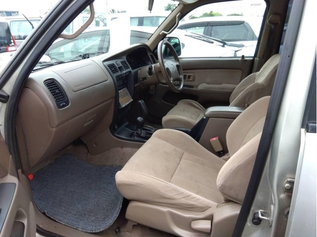 Toyota HILUX SURF 2000 7354582-4