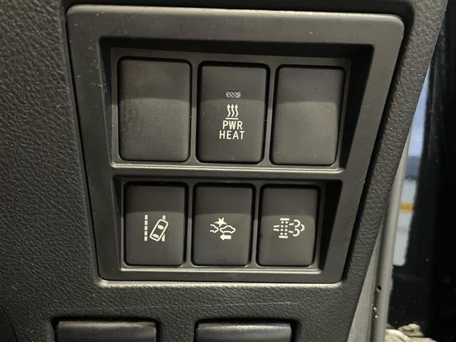 Toyota HILUX 2018 7343984-4