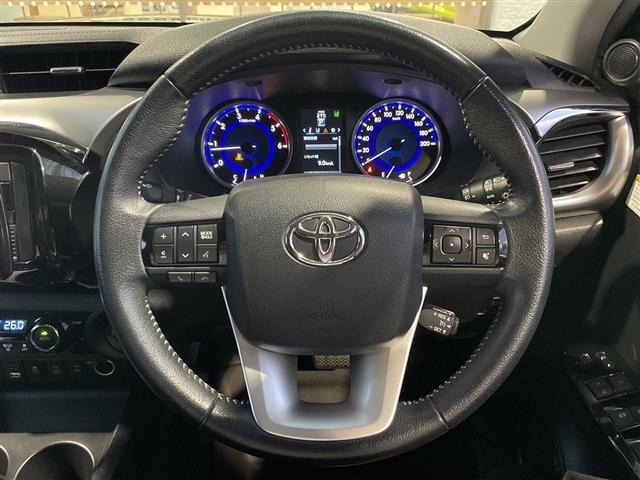 Toyota HILUX 2018 7343984-7