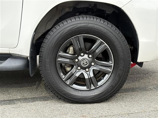 Toyota HILUX 2020 7343997-2