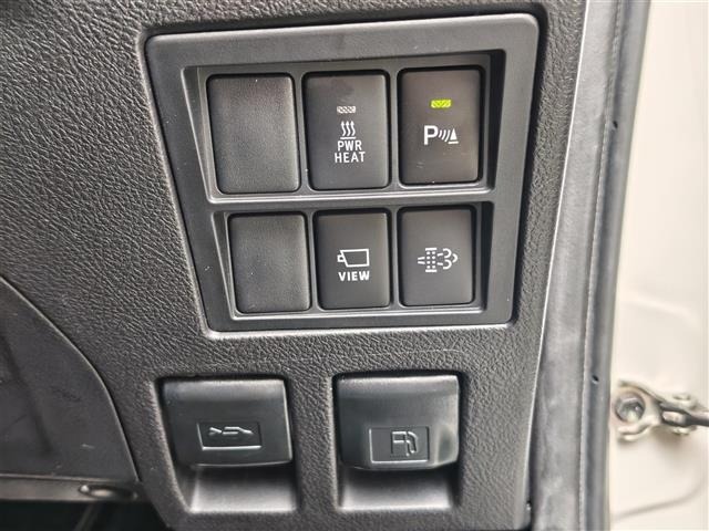 Toyota HILUX 2022 7343998-4