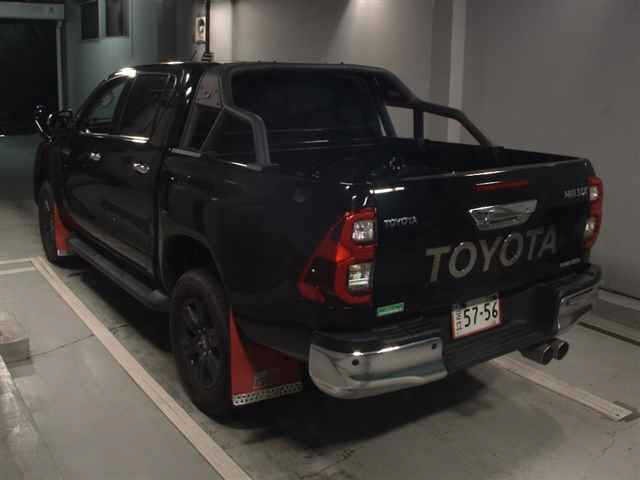 Toyota HILUX 2023 7344044-1