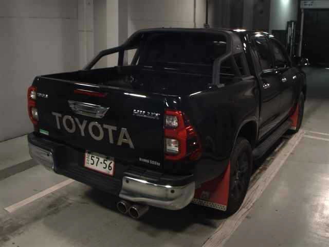 Toyota HILUX 2023 7344044-5