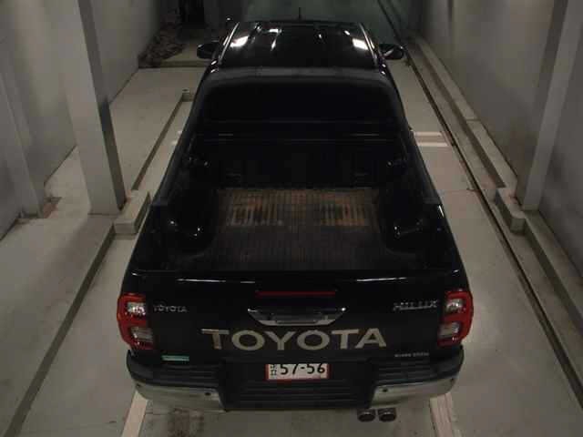 Toyota HILUX 2023 7344044-7