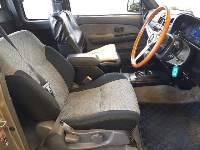 Toyota HILUX 2003 7344063-8