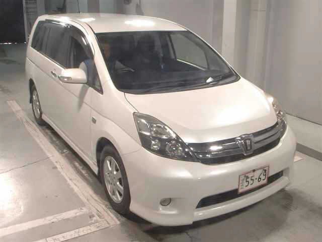 Toyota ISIS 2013 7347129-0
