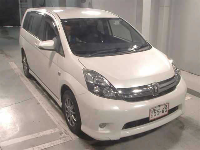 Toyota ISIS 2014 7347165-0