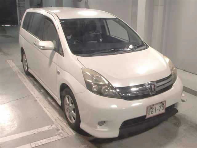 Toyota ISIS 2013 7347169-0