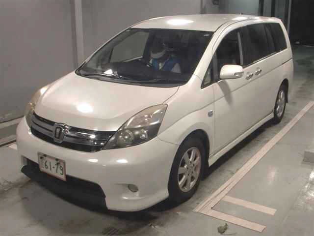 Toyota ISIS 2013 7347169-4