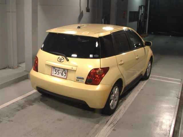 Toyota IST 2003 7354250-5