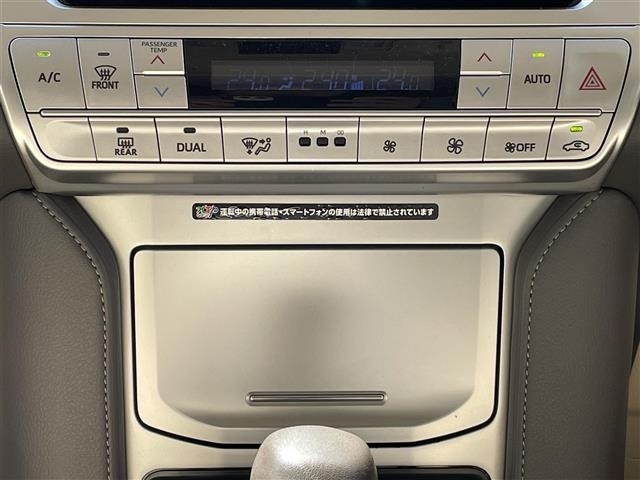Toyota LAND CRUISER PRADO 2022 7353340-12