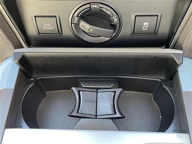 Toyota LAND CRUISER PRADO 2022 7353340-22
