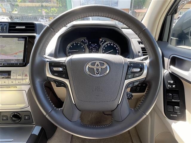 Toyota LAND CRUISER PRADO 2022 7353340-6