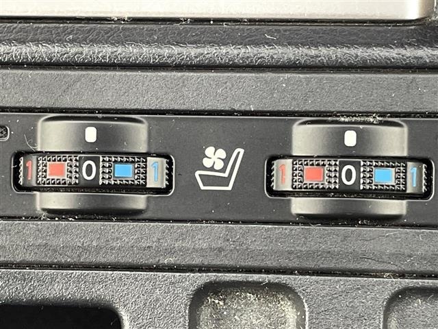 Toyota LAND CRUISER PRADO 2021 7353354-22