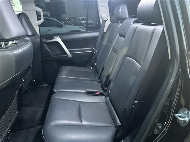 Toyota LAND CRUISER PRADO 2023 7353369-9